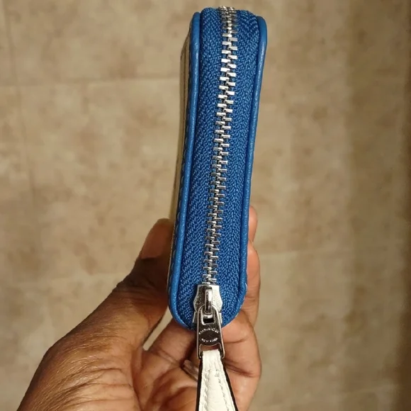 Coach Blue and Brown Leather Wallet - Picture 4 of 9